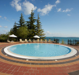 Whirlpool_1.jpg