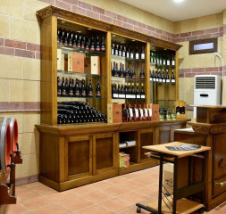 Wine_Cellar.jpg