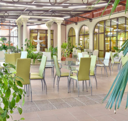 Winter_Garden_2.jpg
