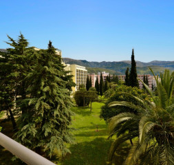big_ibstar_bve_ib_r-double_garden-view_d1404_013_low_1_.jpg