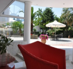 entrance-1.jpg