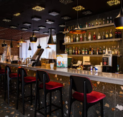 grant_hotel_sunny_beach_lobby_bar2.jpg