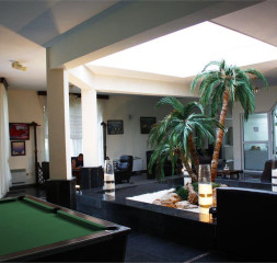 hotel-4.jpg
