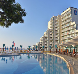 hotel_1.jpg