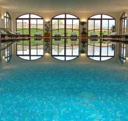indoor-swimming-pool_3167_original.jpg