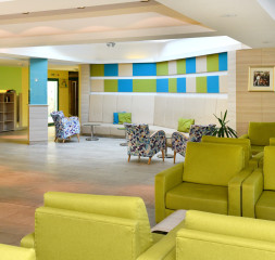 lobby_bar_1.jpg