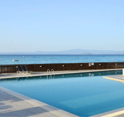 main-pool-at-sousouras-hotel.jpg
