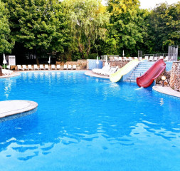 pool_2.jpg