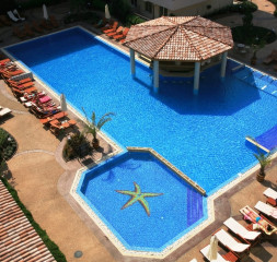 pool_2.jpg