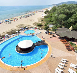 pool_3.jpg