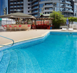 pool_bar.jpg