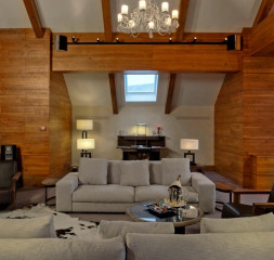 presidential-suite-living-room-1.jpg