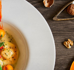 pumpkin-and-walnut-ravioli.jpg