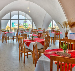 restaurant_20.jpg