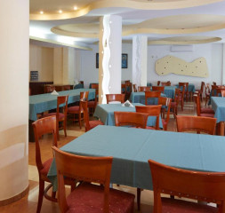 restaurant_2.jpg