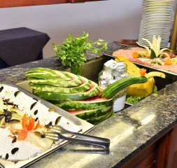 restaurant_2.jpg