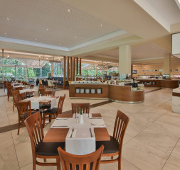 restaurant_2.jpg