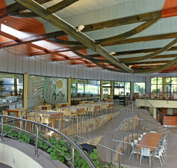 restaurant_3.jpg
