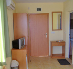 rooms_04.jpg
