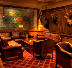 slider_lobbybararea6159.jpg