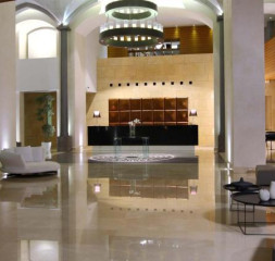 theresort03.jpg