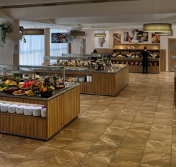 w_restaurant_1.jpg