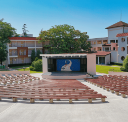 zAmphitheater_1.png